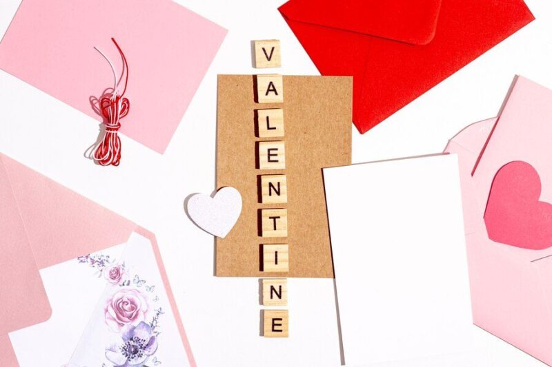 Valentine's day card messages for friends