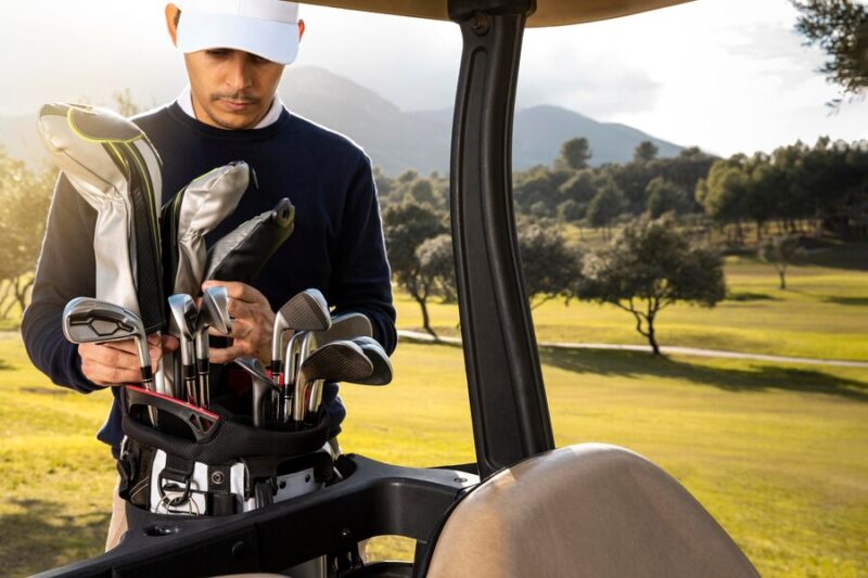 Best gifts for golf coach