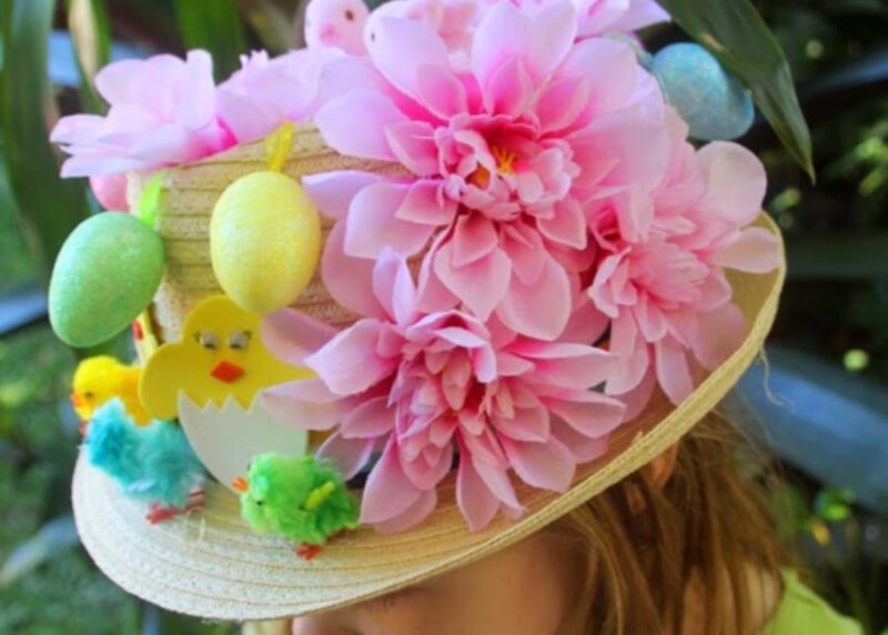 Homemade ideas for decorating an Easter bonnet