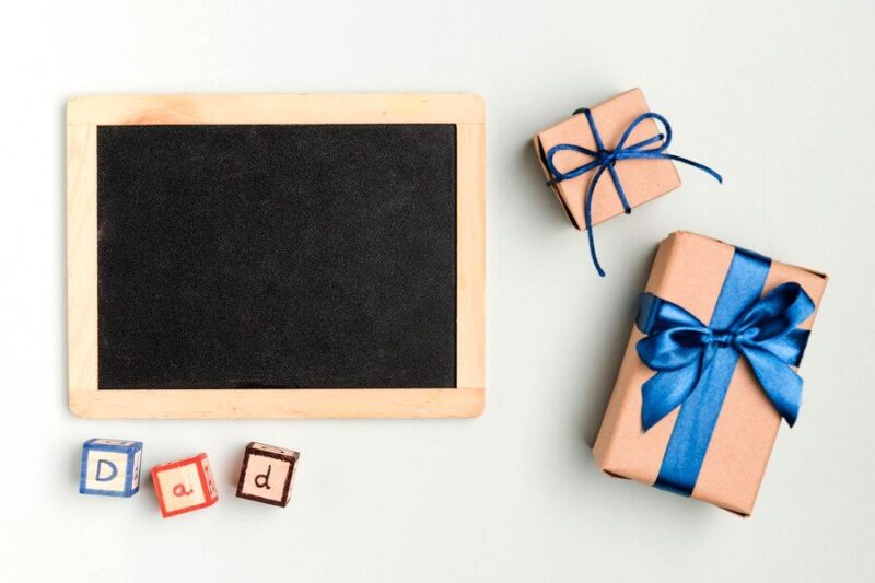 Surprise ways to give gifts to male teachers